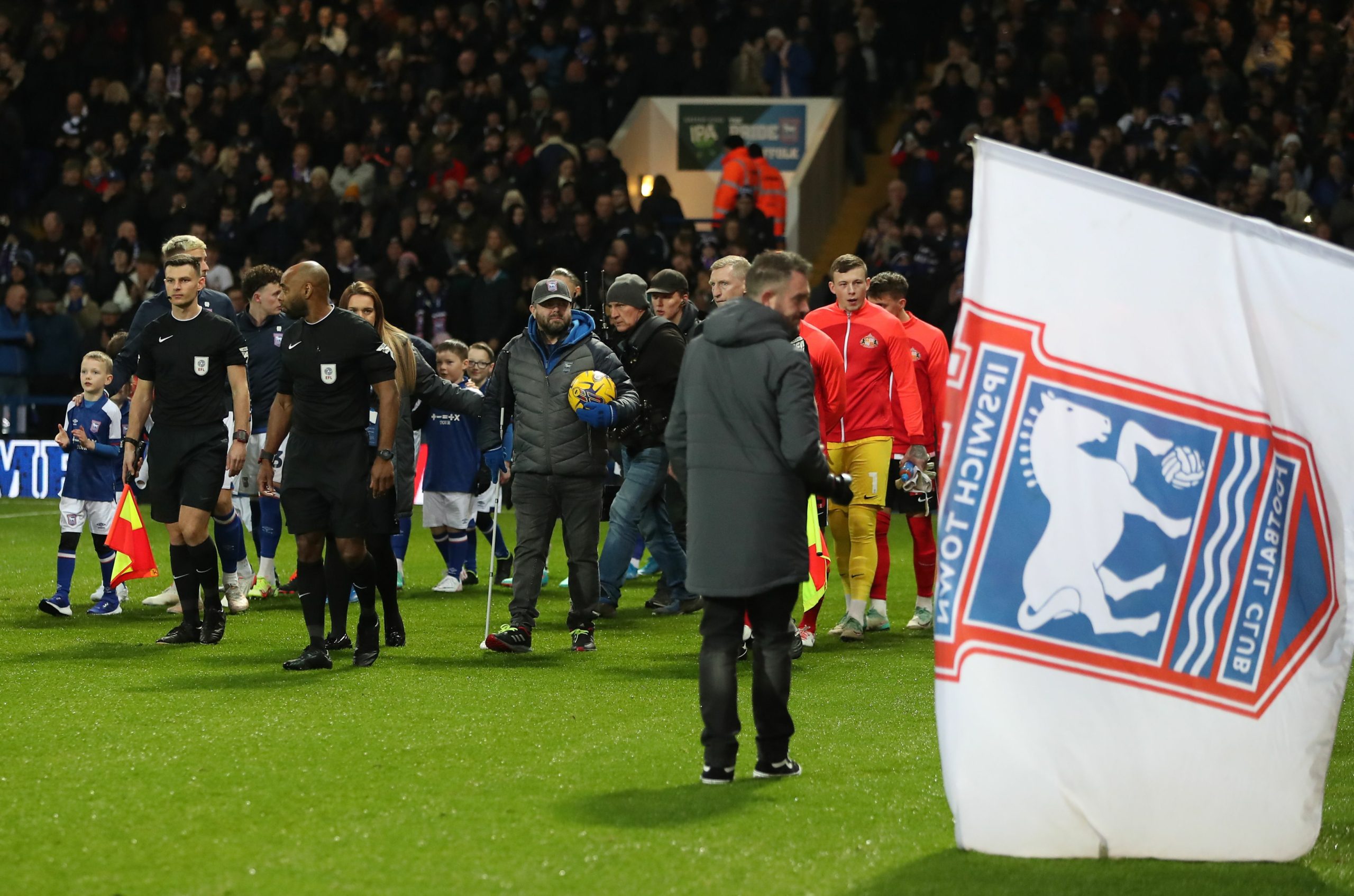 Ipswich Town's community champion Adam Woodmason leading out the sides ahead of their fixture against Sunderland. 